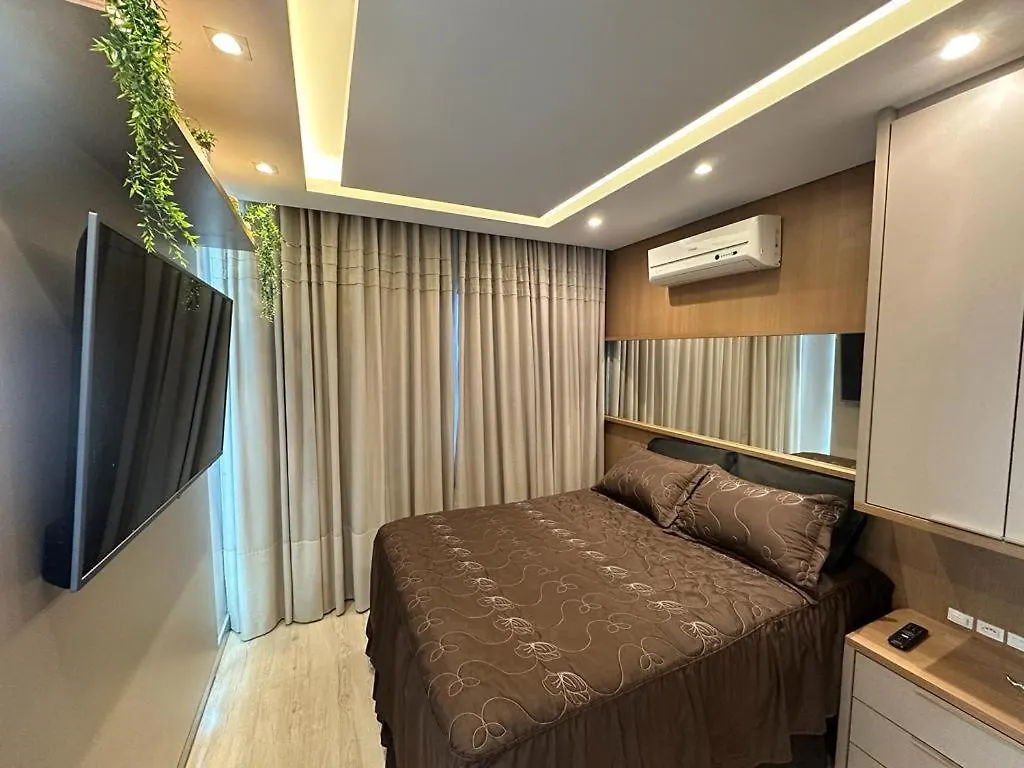 Lindo Apartamento Inteiro Proximo Ao Centro De Criciuma Criciuma