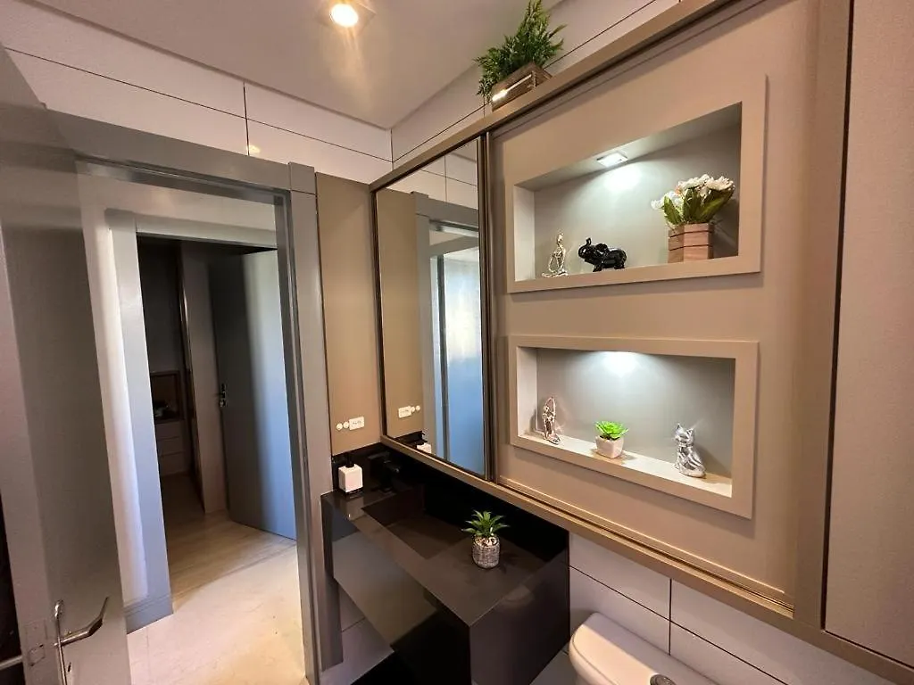 Lindo Apartamento Inteiro Proximo Ao Centro De Criciuma Criciuma