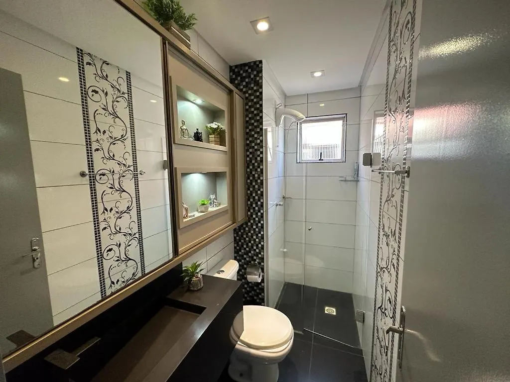 Lindo Apartamento Inteiro Proximo Ao Centro De Criciuma Criciuma